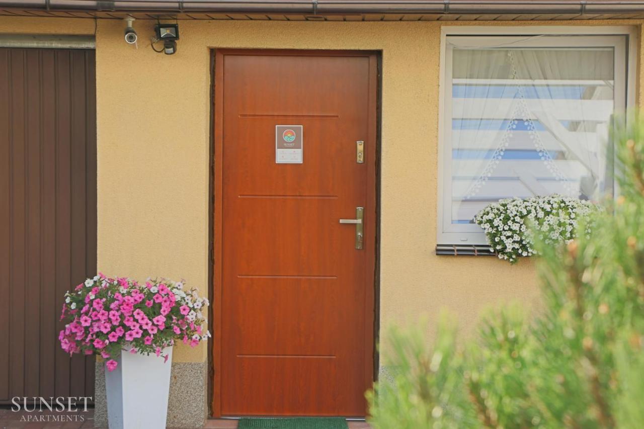 Sunset Apartments - Domek Z Ogrodem Grilem I Parkingiem! Swinoujscie Dış mekan fotoğraf